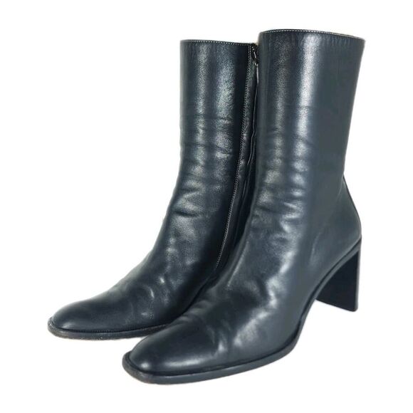 Gucci Women's US7-7,5C EU38 Black Leather Side Zipper Heeld Square Toe Boots - Picture 1 of 16